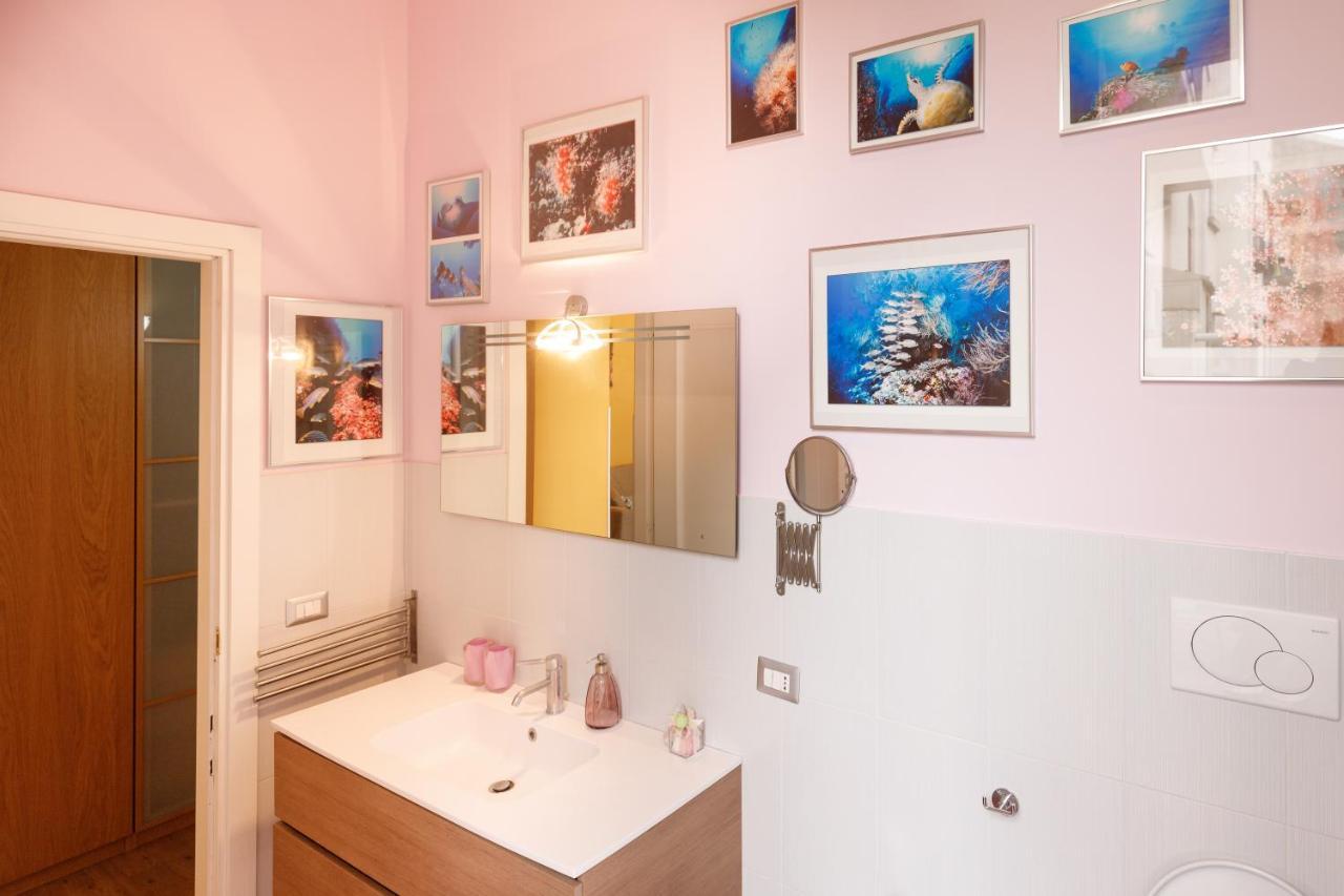 Duomo 77 - In The Heart Of The Historical Center By Elite Villas Naples Extérieur photo