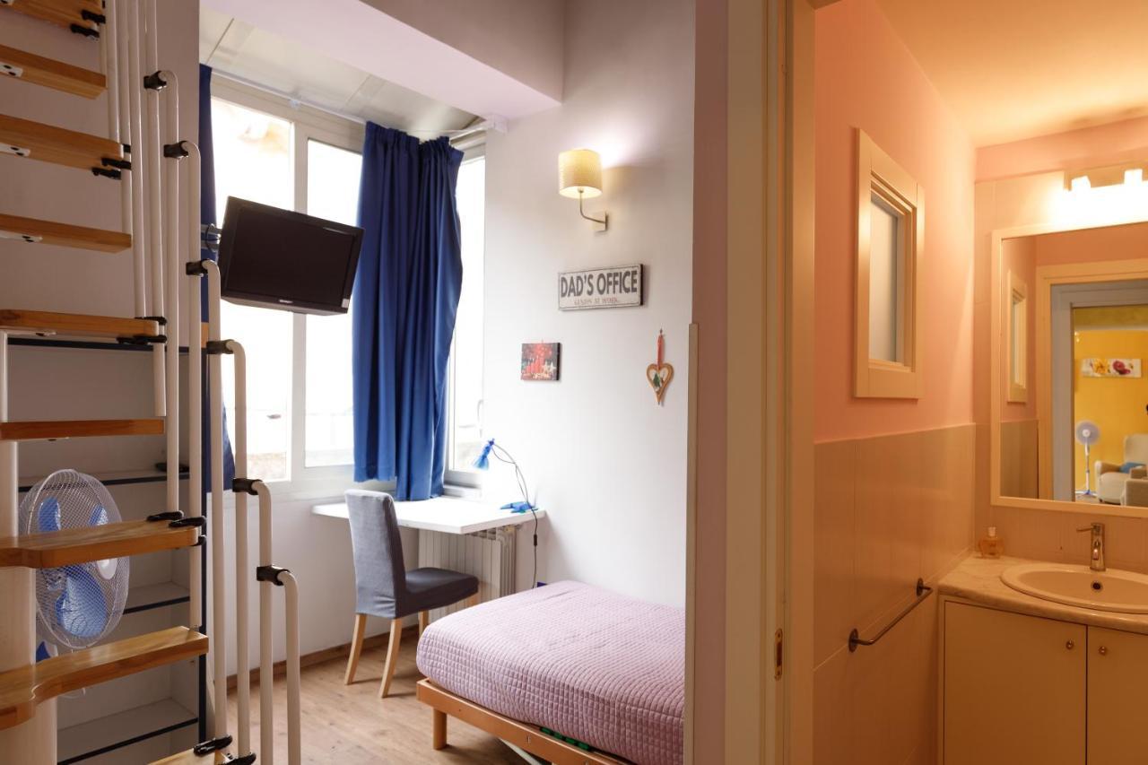 Duomo 77 - In The Heart Of The Historical Center By Elite Villas Naples Extérieur photo